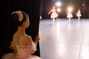 バレエレッスンの持ち物は何が必要？